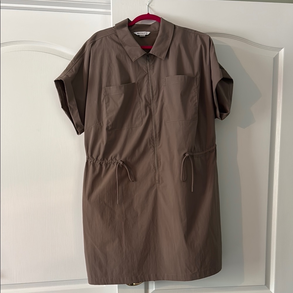 Athleta Brown Short Sleeve Dress